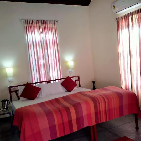 Hotel Naurang Yatri Niwas à Garli Extérieur photo