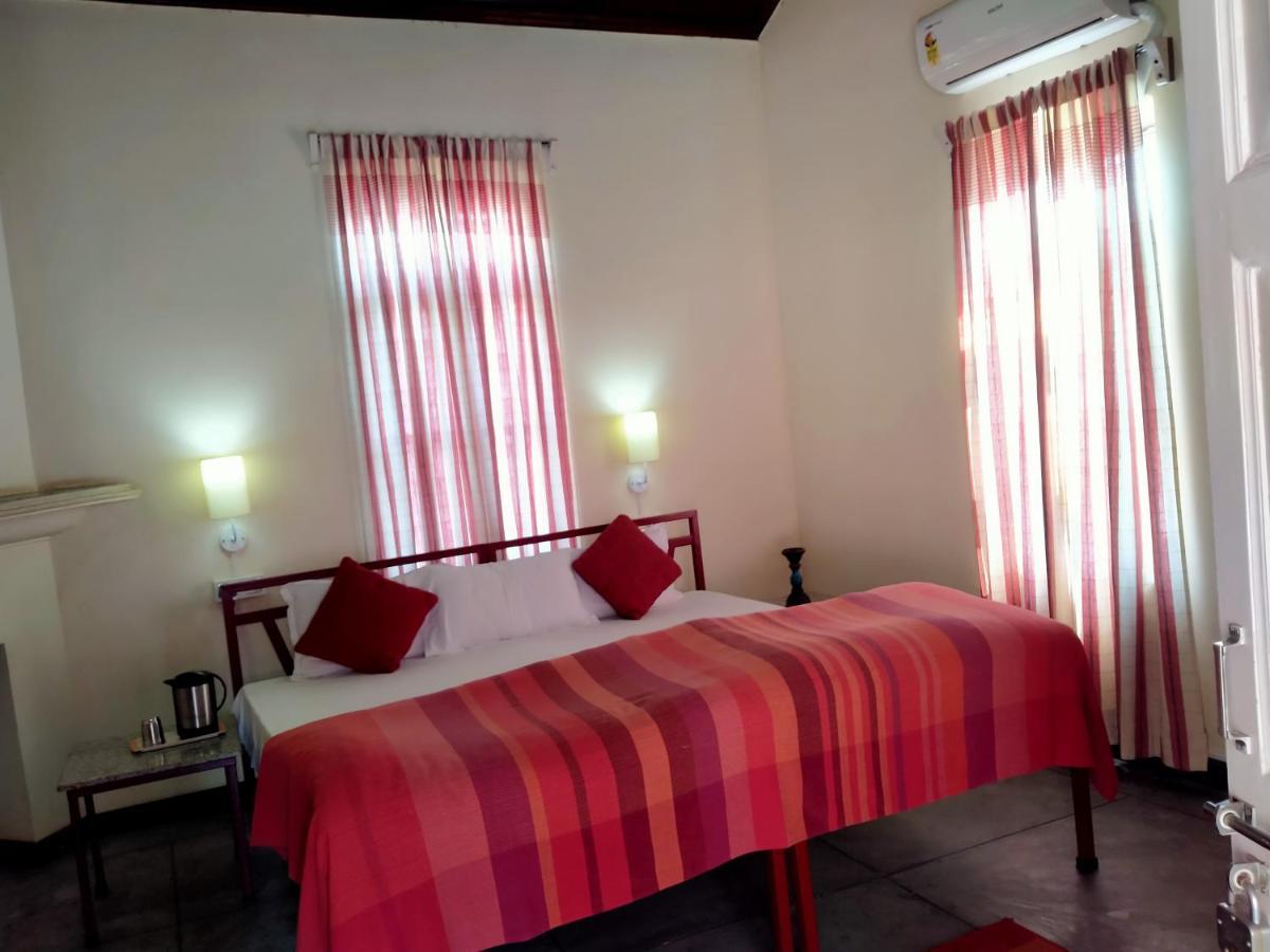 Hotel Naurang Yatri Niwas à Garli Extérieur photo
