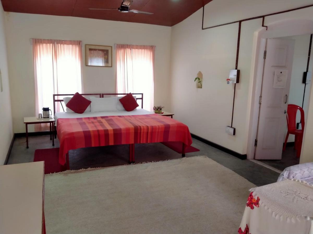 Hotel Naurang Yatri Niwas à Garli Extérieur photo