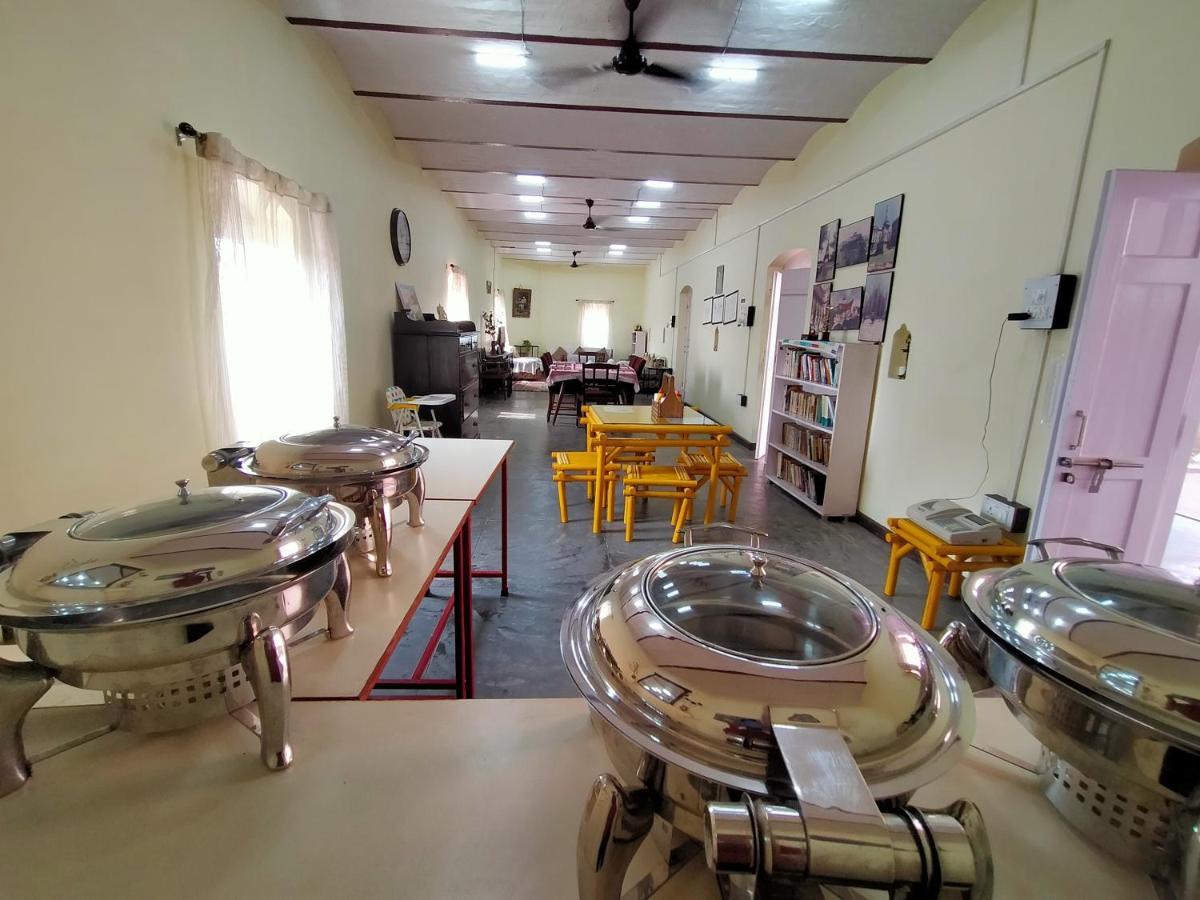 Hotel Naurang Yatri Niwas à Garli Extérieur photo